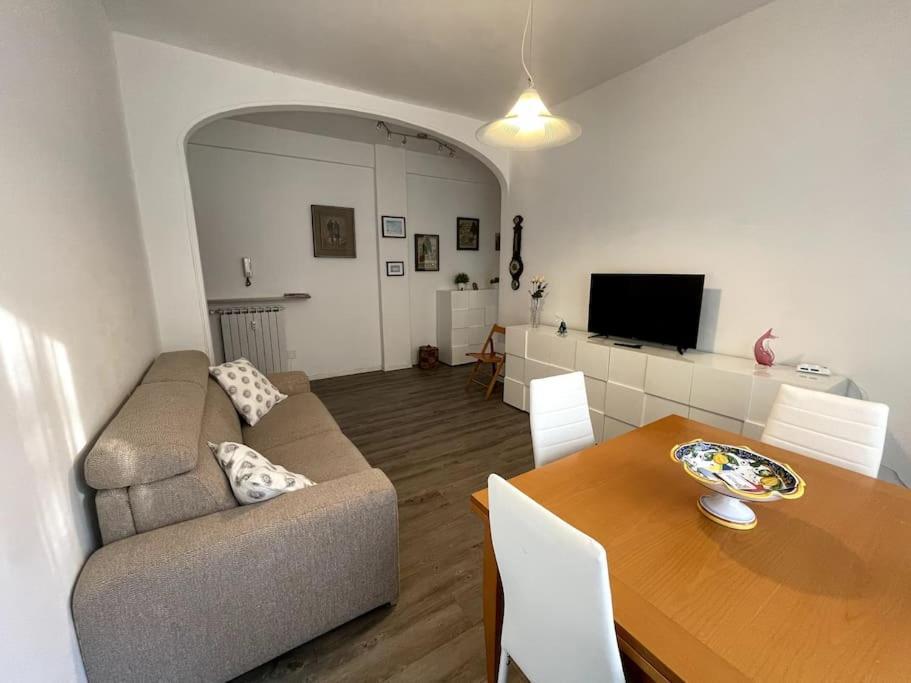 Апартаменты House Il Glicine Pet Friendly Санта-Маргерита-Лигуре Экстерьер фото